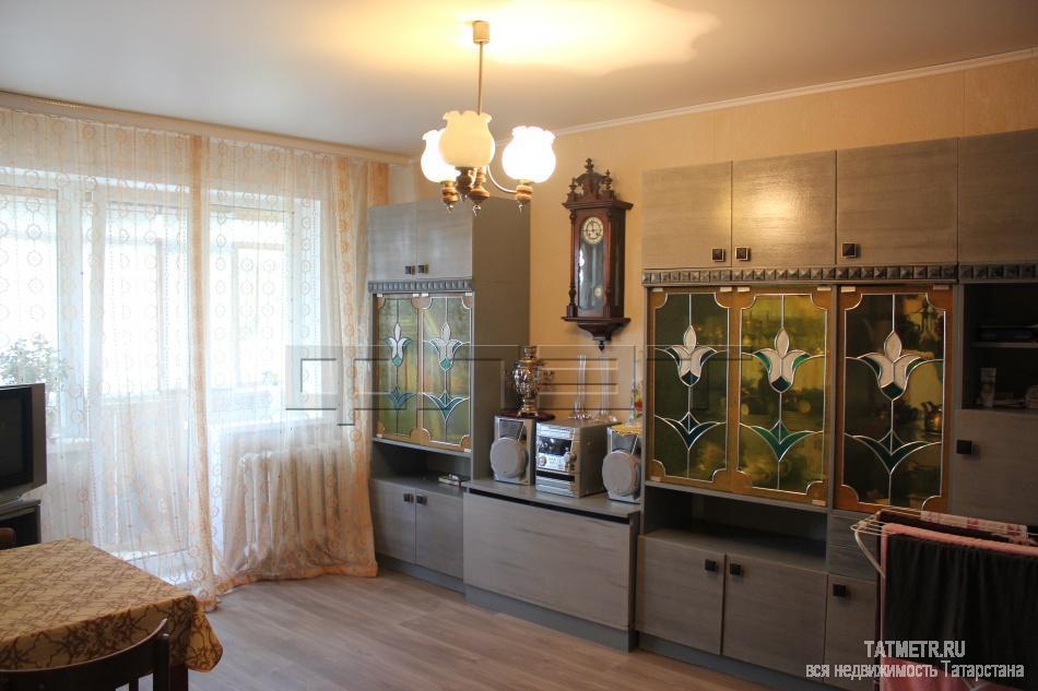 Продажа / Квартиры, Казань, Декабристов улица, 2 800 000 Продаю двухкомнатную квартиру в замечательном месте. В шаговой доступности все транспортные узлы: метро, трамвай,... - 1