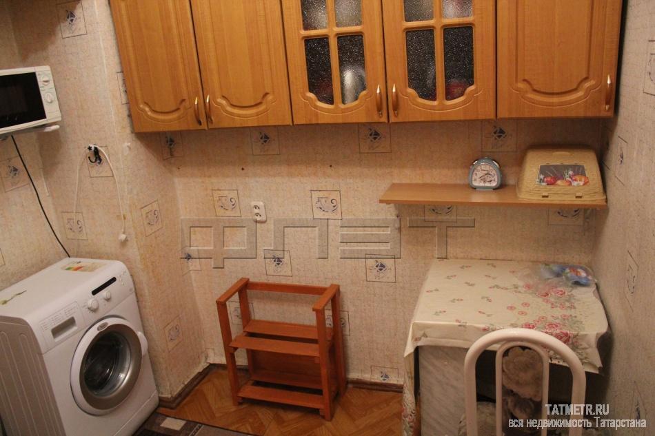 Продажа / Комнаты, Казань, Ботаническая улица, 970 000 Продается комната в центре города Казань! Жилая площадь - 19 кв.м. Большая светлая комната разделена на две части,... - 2