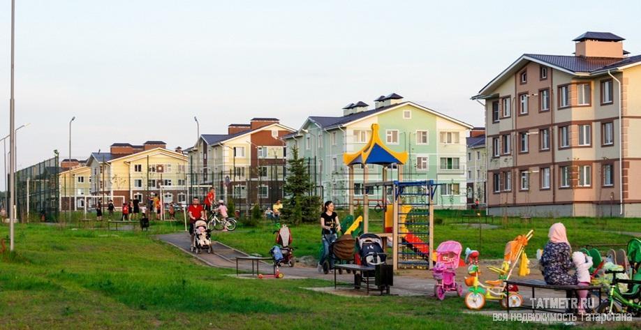Продажа / Квартиры, Казань, 5 Квартал улица, 2 250 000 Продается однокомнатная квартира площадью 51.20 / 24.20 / 11.50 кв.м. в ЖК 'Светлый' в пос.Куюки в 15 минутах от... - 8