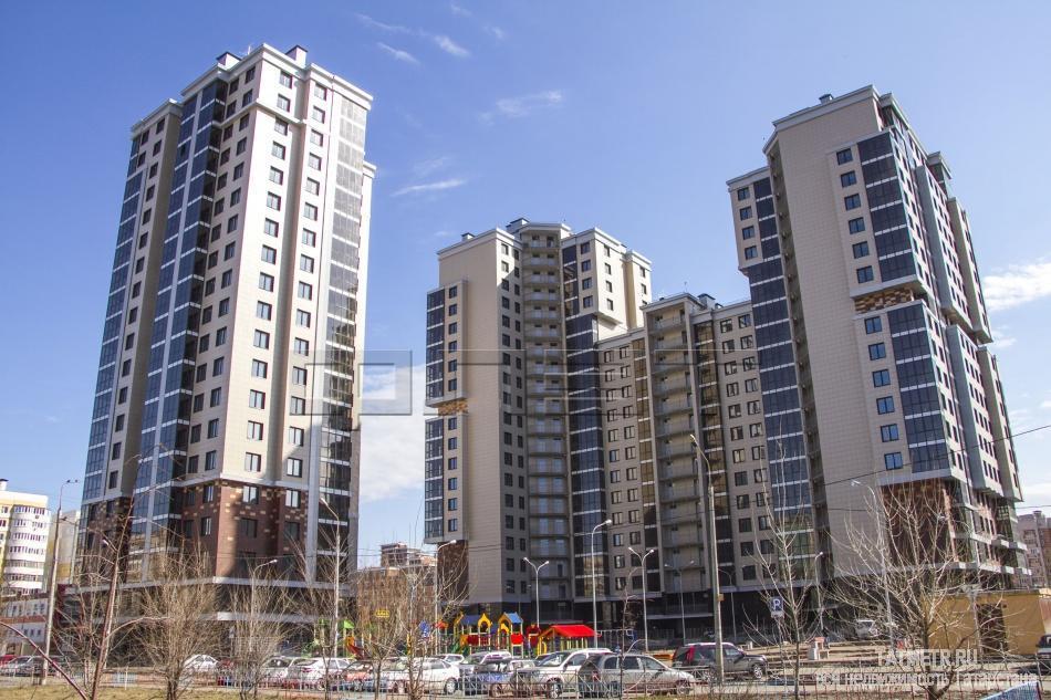 Продажа / Квартиры, Казань, Абсалямова улица, 4 005 200 Продается однокомнатная квартира площадью 49.60 / 10.80 / 14.90 кв.м. в ЖК 'Перспектива'. ДОМ СДАН! Комплекс... - 2
