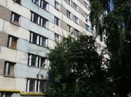 Приволжский район, ул. Карбышева, д.29
Продается светлая 2-х...