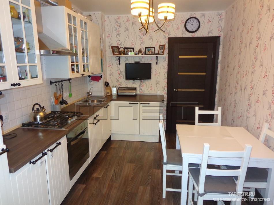 Продажа / Квартиры, Казань, Космонавтов улица, 3 450 000 Продается в кирпичном огороженном доме 1-комнатная квартира 46кв.м. В квартире хороший ремонт, двери из массива,... - 1