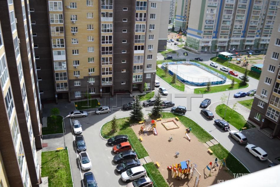 Продажа / Квартиры, Казань, Салиха Батыева улица, 5 200 000 Приволжский район, ул. Салиха Батыева 17, ЖК «Изумрудный город» Продается светлая уютная двухкомнатная квартира на... - 2