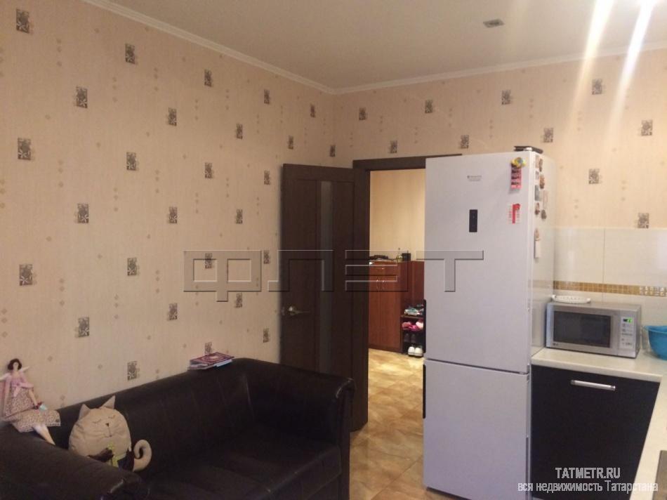 Продажа / Квартиры, Казань, Меридианная улица, 4 590 000 Продаётся 1 комнатная квартира ул. Меридианная д.10 . Дом полностью кирпичный , малоэтажный . Территория дома... - 1