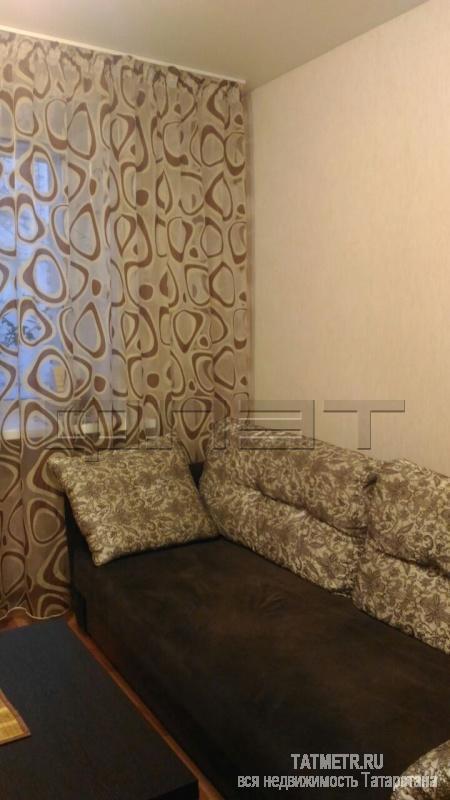 Продажа / Квартиры, Казань, Амирхана Еники улица, 1 660 000 Вахитовский район. Амирхана Еники, д.3 Продается 1-комнатная гостинка на 5 этаже 9-этажного кирпичного дома. Сделан...