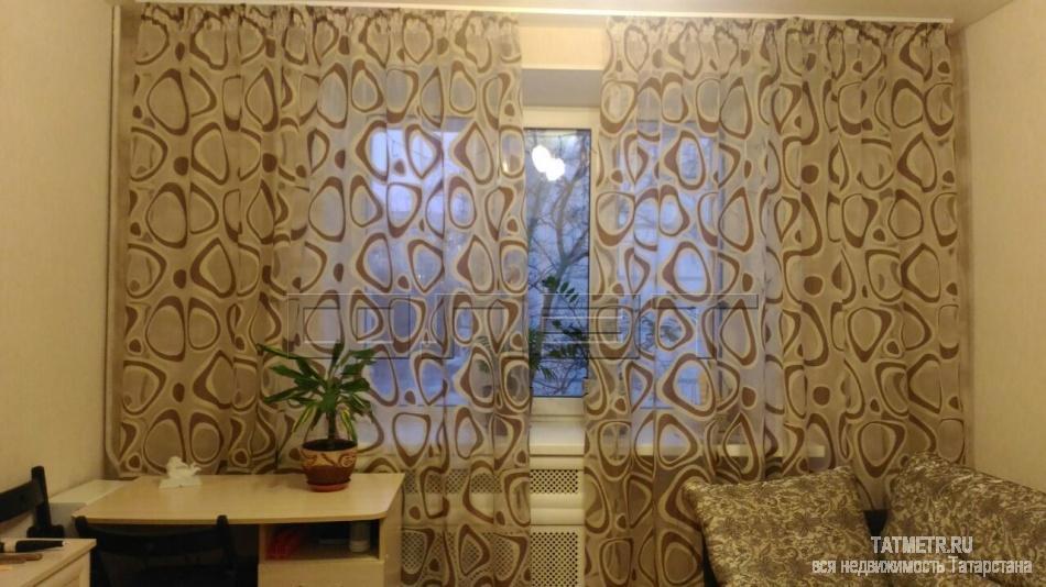 Продажа / Квартиры, Казань, Амирхана Еники улица, 1 660 000 Вахитовский район. Амирхана Еники, д.3 Продается 1-комнатная гостинка на 5 этаже 9-этажного кирпичного дома. Сделан... - 1