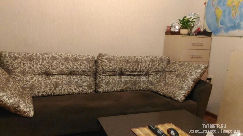 Продажа / Квартиры, Казань, Амирхана Еники улица, 1 660 000 Вахитовский район. Амирхана Еники, д.3 Продается 1-комнатная гостинка на 5 этаже 9-этажного кирпичного дома. Сделан... - 2