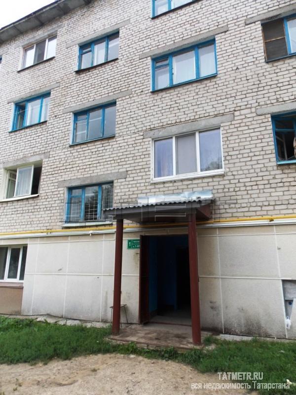 Продажа / Комнаты, Зеленодольск, Комсомольская улица, 495 000 Зеленодольск, город, ул. Комсомольская д.5. Очень теплая комната в общежитии на среднем этаже в самом центре города.... - 3