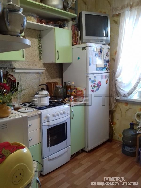 Продажа / Квартиры, Зеленодольск, Комарова улица, 2 160 000 Зеленодольск, мирный, ул. Комарова, д.11. Светлая 2 комнатная 'ленинградка' на ул. Комарова, на среднем этаже с... - 5