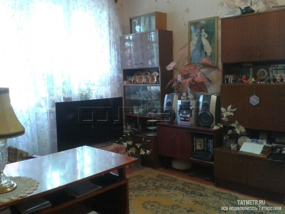 Продажа / Квартиры, Зеленодольск, Солнечная улица, 1 450 000 г. Зеленодольск, р-н город, ул. Солнечная, д, 22. Просторная и светлая квартира в тихом зеленом районе города. С/у с...