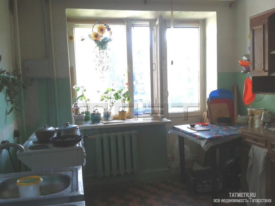 Продажа / Комнаты, Зеленодольск, Северная улица, 500 000 г. Зеленодольск, город, ул. Северная, д.5. Продаю светлую и теплую комнату в блоке на среднем 3-м этаже в кирпичном... - 2