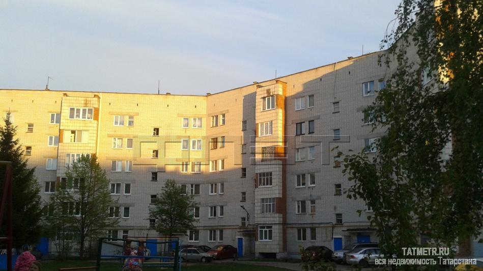 Продажа / Квартиры, Зеленодольск, Комарова улица, 2 350 000 г. Зеленодольск, р-н Мирный, ул. Комарова, д.22. Продается просторная и светлая 3-комнатная «ленинградка» в кирпичном... - 11