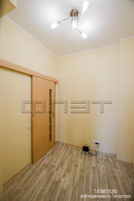 В Ново Савиновском районе , в престижном ЖК МАГЕЛЛАН, продается  2 комнатная квартира с дизайнерским ремонтом.... - 5