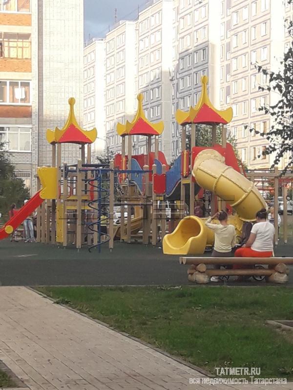 Продажа / Квартиры, Казань, Карбышева улица, 4 900 000 В Приволжском районе, по ул. Карбышева продается большая светлая 3 к квартира в кирпичном доме улучшенного проекта.... - 10