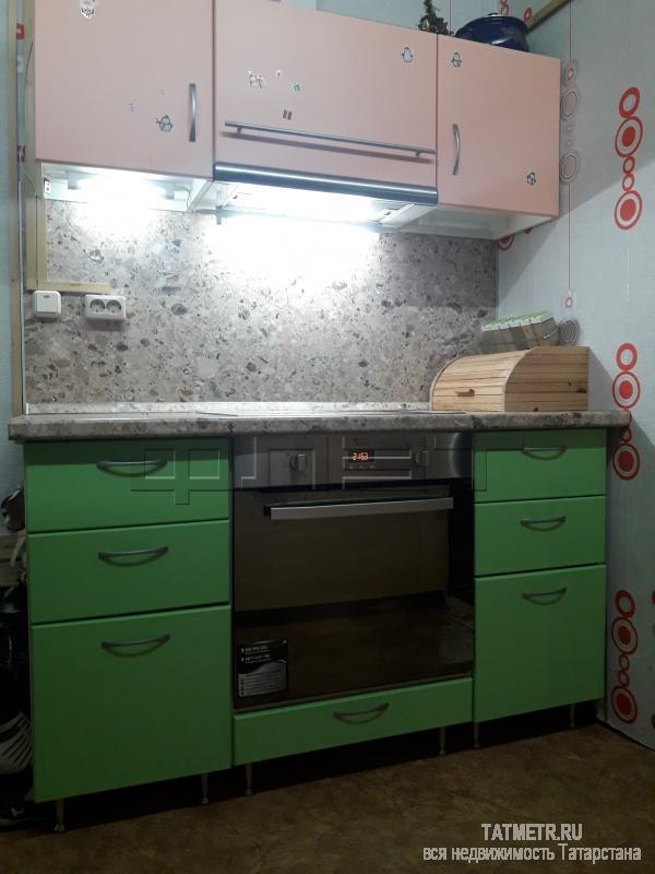 Продажа / Квартиры, Казань, Молодежная улица, 1 750 000 В Авиастроительном районе, по ул. Молодежная продается 2 к гостинка со статусом квартиры площадью 27,6. 6 ПРИЧИН... - 3