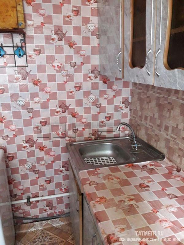 В Авиастроительном районе, рядом с метро «Авиастроительный» в кирпичном доме продается большая 3 комнатная  квартира,... - 2