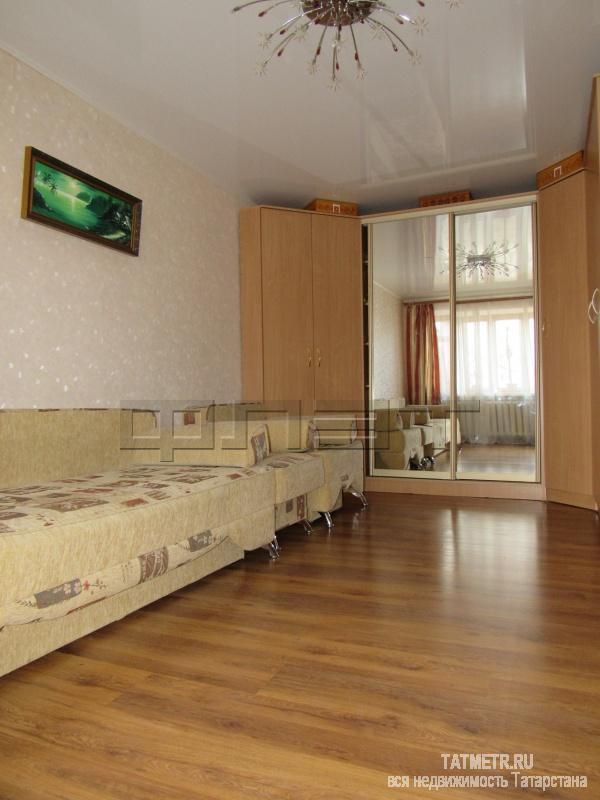 Продажа / Квартиры, Казань, Симонова улица, 2 100 000 В тихом спокойном месте, в 10 минутах от метро, продается светлая теплая 1 комнатная квартира в кирпичном доме по ул....