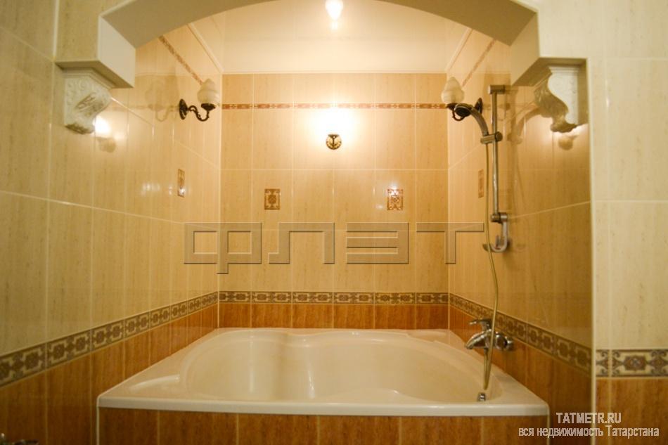 Продажа / Квартиры, Казань, Галиаскара Камала улица, 13 500 000 Вахитовский район, ул. Г.Камала, д. 49. Рядом с театром им. Галиаскара Камала, в новом кирпичном доме продается 4... - 4