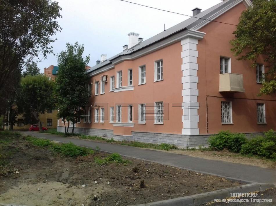 Продажа / Квартиры, Казань, Пионерская улица, 2 500 000 Советский район, ул. Пионерская 1\12. Продаётся 2-х комнатная квартира сталинской планировки (сталинка) на 2\2 эт... - 1