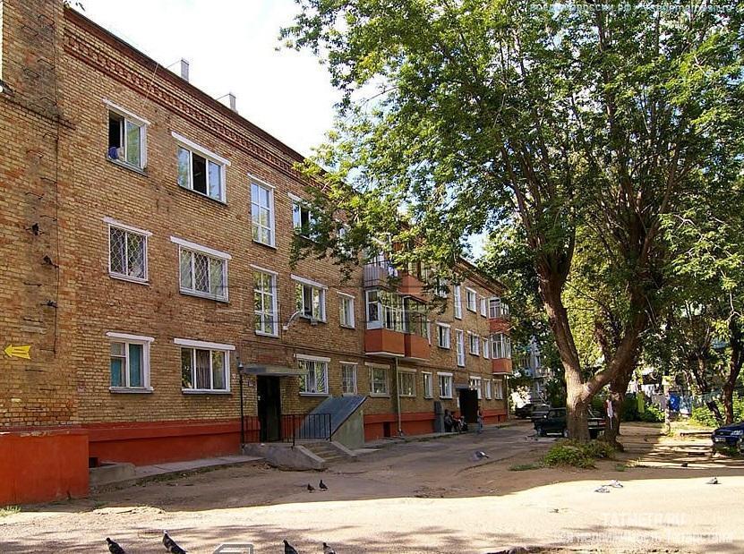 Продажа / Комнаты, Казань, Академика Губкина улица, 720 000 Советский район, ул. Губкина, д.42. Продается чистая просторная комната в коммунальной квартире, в самом центре... - 2