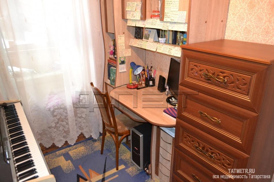 Продажа / Квартиры, Казань, Аделя Кутуя улица, 1 590 000 В Советском районе города Казани продается уютная, светлая, просторная двухкомнатная гостинка в кирпичном доме по... - 3