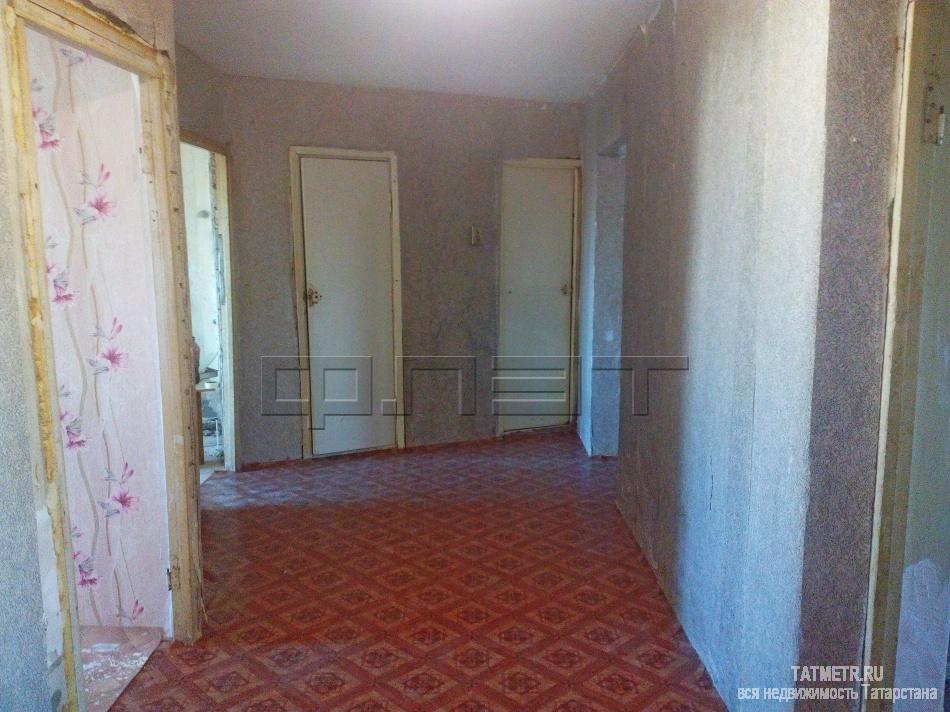 Продажа / Квартиры, Зеленодольск, Комарова улица, 2 262 000 Зеленодольск, мирный, ул. Комарова, 22. Продается просторная, светлая 4-комнатная квартира ленинградского проекта в...