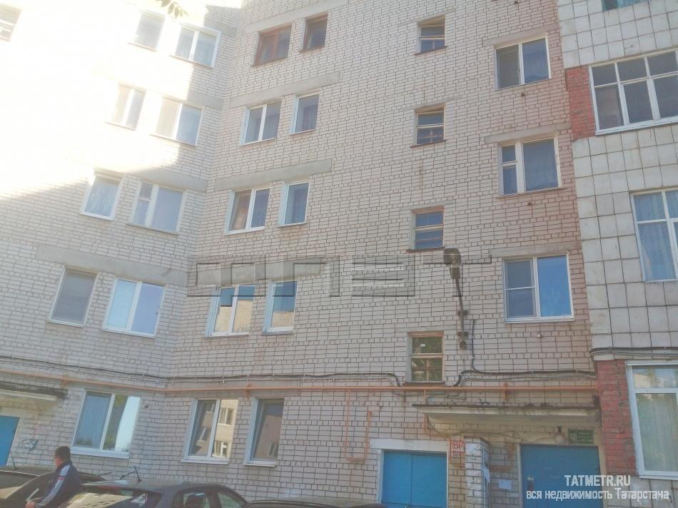 Продажа / Квартиры, Зеленодольск, Комарова улица, 2 262 000 Зеленодольск, мирный, ул. Комарова, 22. Продается просторная, светлая 4-комнатная квартира ленинградского проекта в... - 8