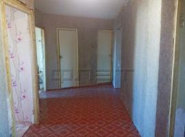 Зеленодольск, мирный, ул. Комарова, 22. 
Продается просторная,...