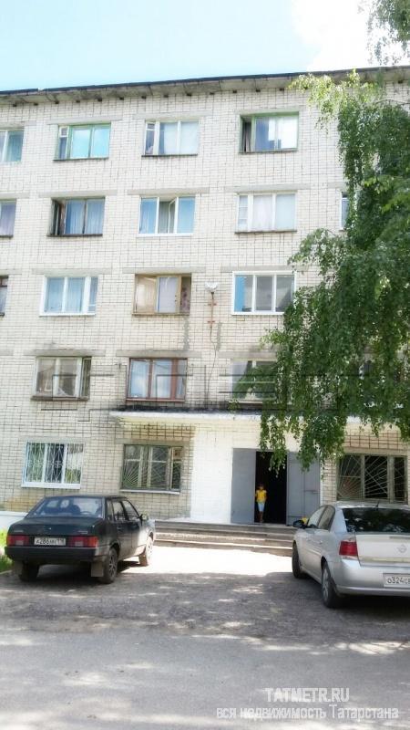 Продажа / Комнаты, Зеленодольск, Тургенева улица, 450 000 Зеленодольск, город, ул. Тургенева, д.60 Продается отличная комната 18 кв.м. В хорошем общежитие с ремонтом. Соседи... - 1