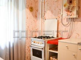 Продается 2-комнатная квартира в хорошем и тихом районе гор.Казани...