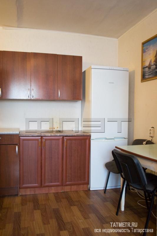 Продажа / Комнаты, Казань, Карбышева улица, 1 070 000 В самом спокойном и зеленом районе Казани на ул.Карбышева, д.62 продаётся теплая и светлая комната. Хороший ремонт и... - 1