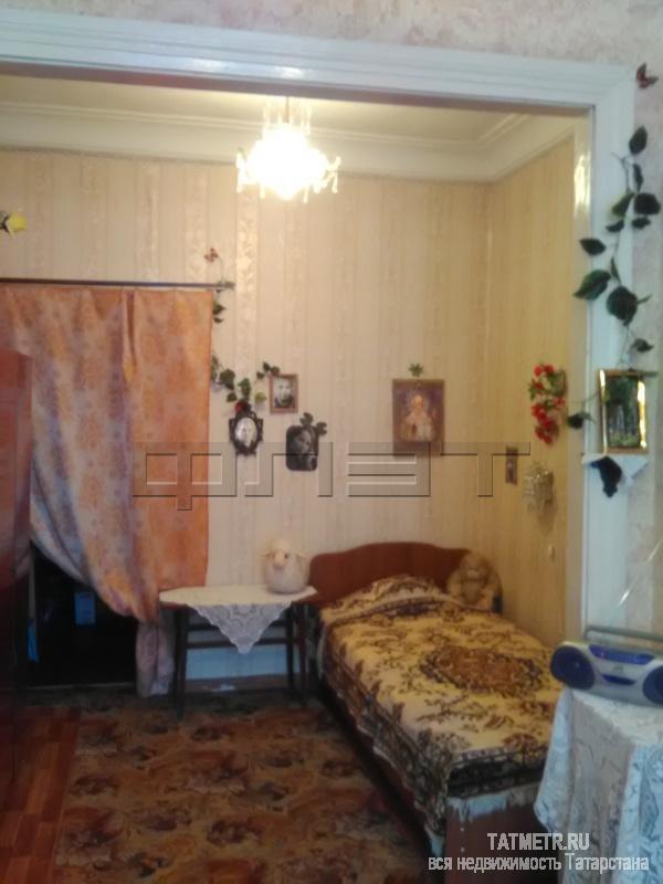 Зеленодольск, город, ул. Комсомольская, 22. Продаётся 1-комнатная квартира « сталинка » в идеальном состоянии, очень...