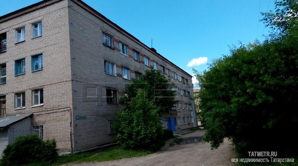 Продажа / Комнаты, Зеленодольск, Татарстан улица, 490 000 Зеленодольск, город, ул. Татарстана, д. 21. В центре города, в стороне от проезжей части, продаётся уютная, чистая... - 1