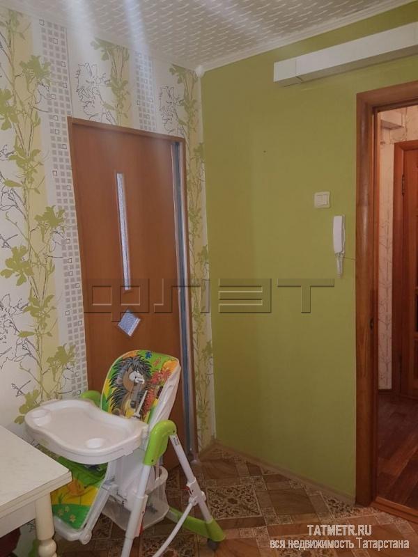 Продажа / Квартиры, Зеленодольск, Комарова улица, 1 360 000 Зеленодольск, город, ул. Комарова, д.10а. Продаётся хорошая, уютная 2-комнатная квартира (блок). Санузел раздельный с... - 1