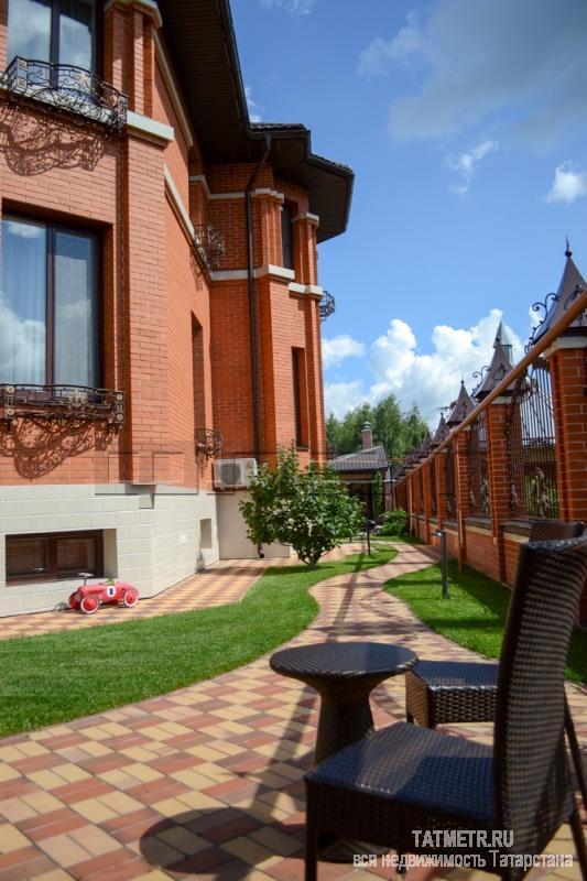 Продажа / Дома и коттеджи, Казань, Заветная улица, 55 000 000 Представляем вашему вниманию роскошный двухэтажный коттедж в элитном поселке Алтан по ул. Заветная. Он продается со... - 18