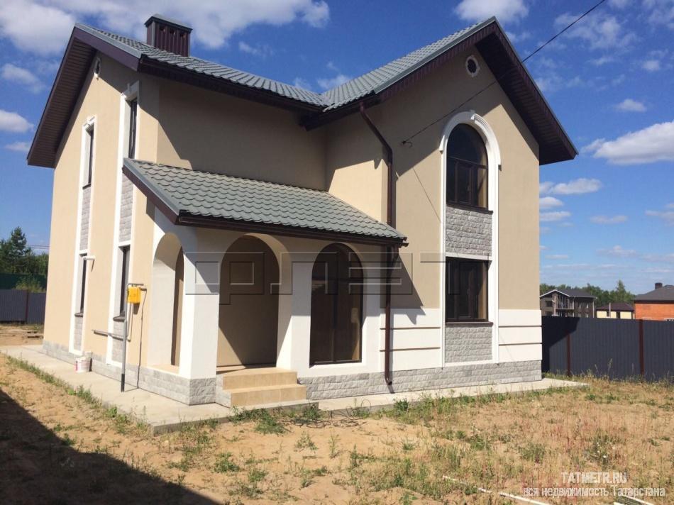 Продажа / Дома и коттеджи, Казань, Клубничная улица, 9 500 000 Продается замечательный коттедж в престижном поселке Плодопитомник, рядом Алтан, в 15 минутах от центра города, в...