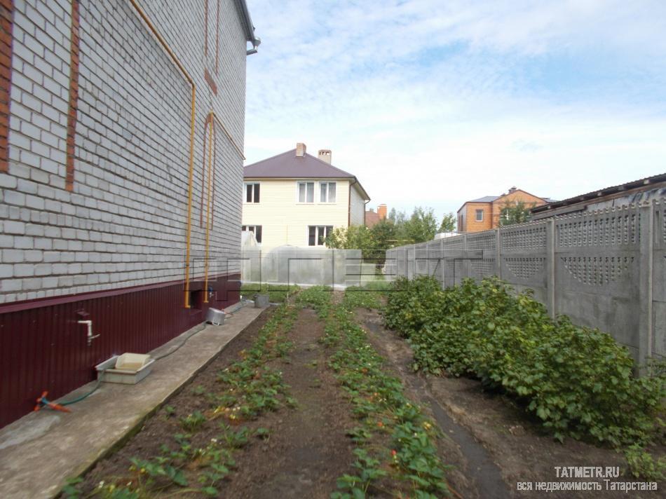 Зеленодольск, мирный, ул. Кольцевая. Продаю в городе Зеленодольске  жилой 3-этажный  кирпичный дом   по улице... - 2