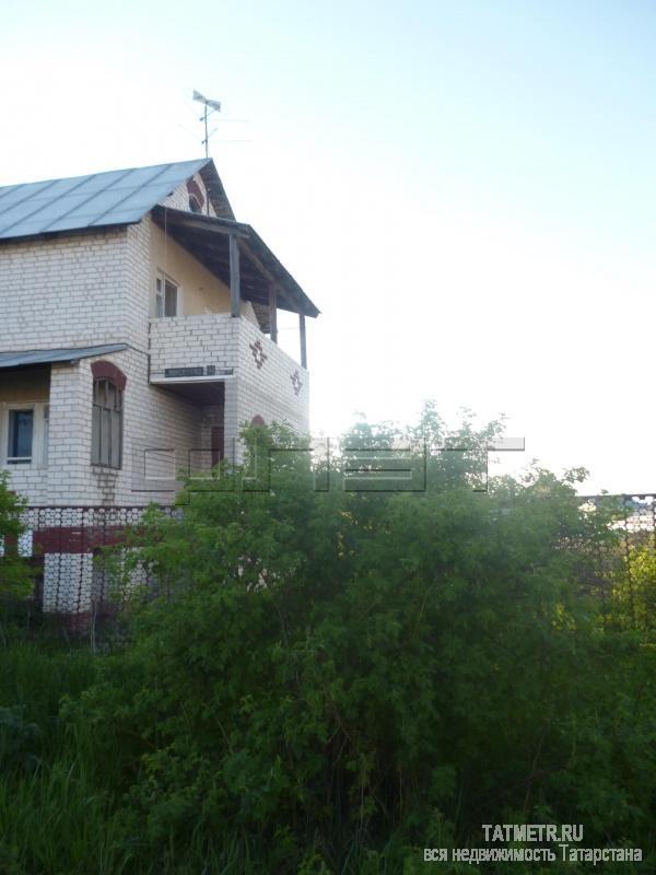 Продажа / Дома и коттеджи, Зеленодольск, Черемуховая улица, 4 500 000 Зеленодольск, Мирный, ул. Черемуховая. Отличный двухэтажный жилой дом на Поле чудес по ул.Черемуховая. Дом очень... - 1