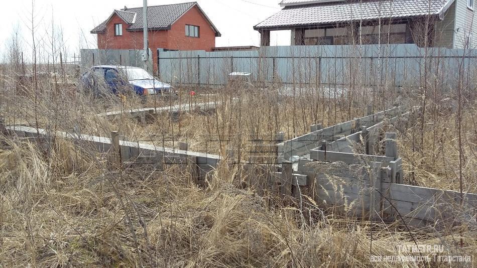 Продажа / Земельные участки, Казань, Ягодная улица, 1 400 000 Продаю землю в поселке Куюки 12 соток по адресу ул.Ягодная . Земля ровная, прямоугольная. Можно разделить на два...