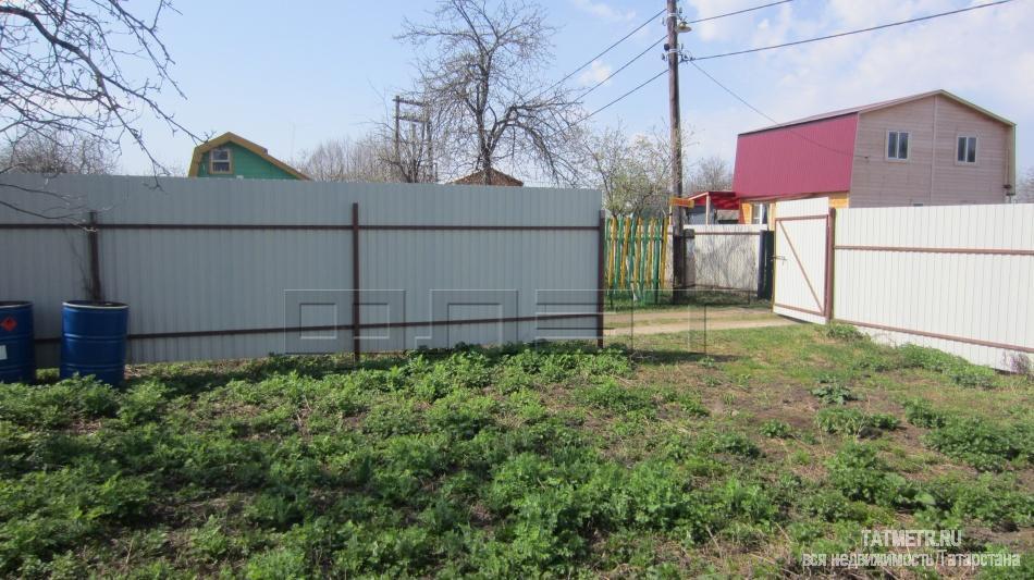 Продажа / Дачи, Казань, Залесная улица, 450 000 Казань, с\о « Заря » станция 771 км. Продается дачный участок 4.5 сот. с двухэтажным домом 50 кв.м. ( первый этаж... - 2