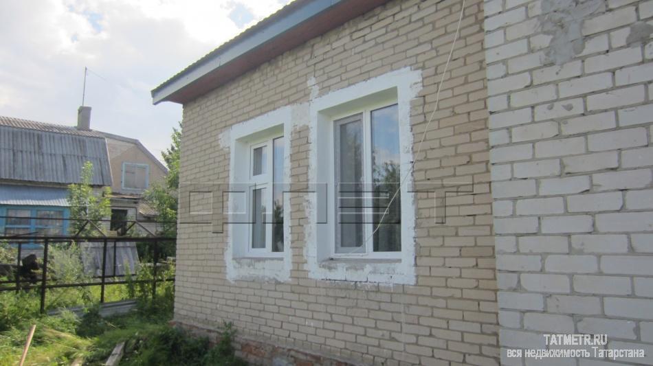 Продажа / Дома и коттеджи, Казань, Краснодонская улица, 4 700 000 Авиастроительный район, пос. Северный, ул. Краснодонская. Продается кирпичный дом в отличном состоянии и хорошим... - 1