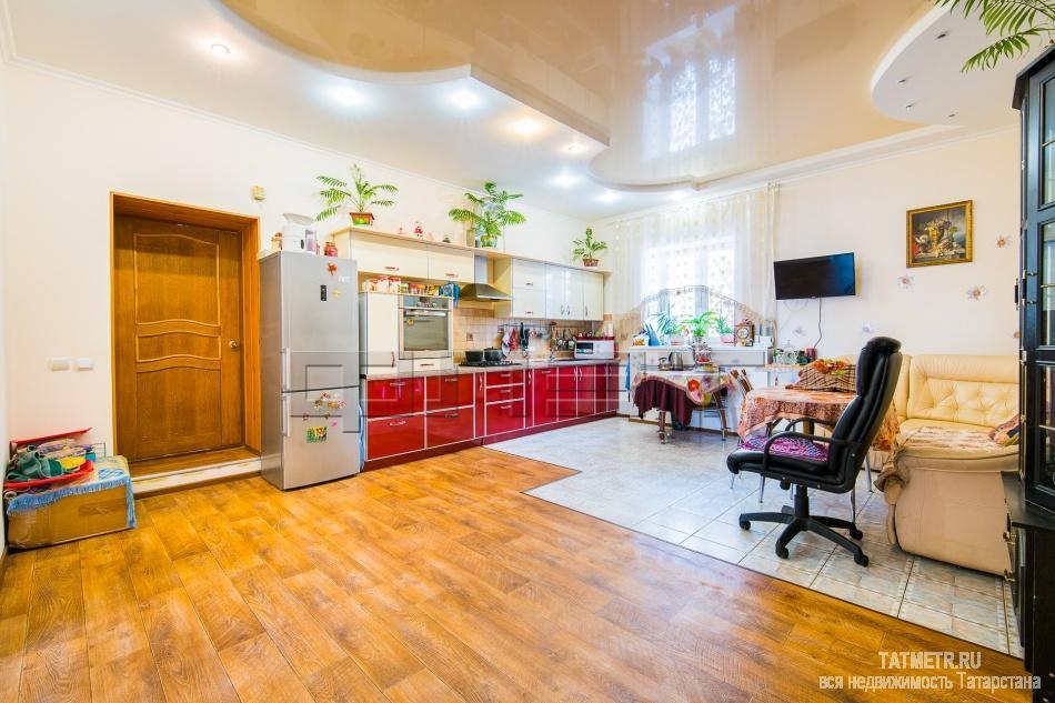 Продажа / Дома и коттеджи, Казань, Строителей улица (Восточный), 8 500 000 Продается основательный дом из силикатного кирпича на 7 сотках на стыке микрорайонов Салмачи, Восточный, Алтан на... - 2