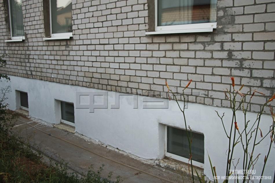 Продажа / Дома и коттеджи, Казань, Малахитовая улица, 4 200 000 Внимание! Продается жилой коттедж в Константиновке городе Казань , 224 квадратных метра. Дорога до дома...