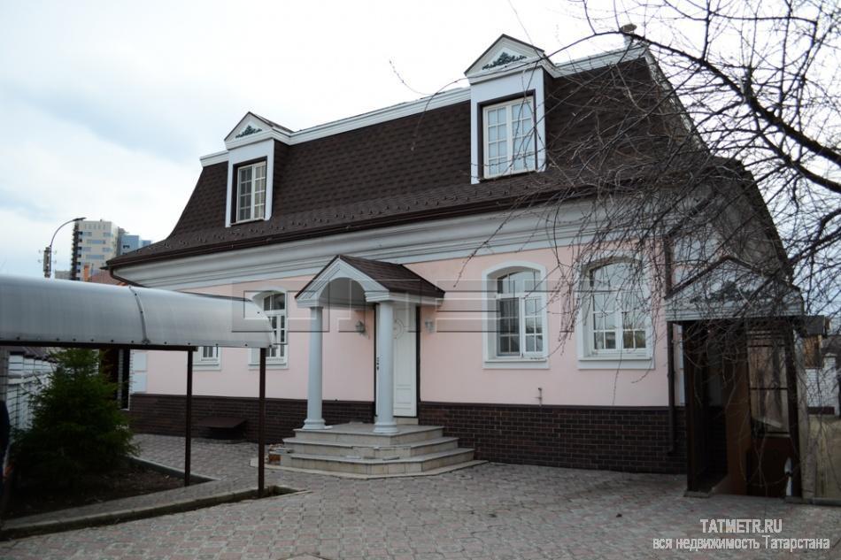 Продажа / Дома и коттеджи, Казань, Односторонка Гривки улица, 28 500 000 Казань, Кировский район, ул. Односторонка Гривки. Продаётся шикарный коттедж в центре города, возле станции метро...