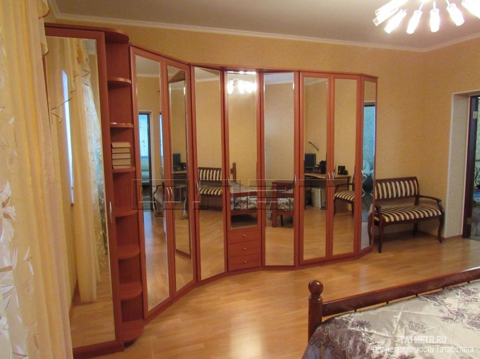 Продажа / Дома и коттеджи, Казань, Геологов улица, 14 500 000 В Советском районе города Казани, в пос. Большие Клыки, ул. Геологов продается двухэтажный кирпичный дом общей... - 2