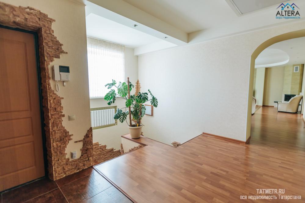 Продажа / Дома и коттеджи, Казань, Зирекле улица, 16 500 000 В известном поселке Советского района Царицынский Бугор продается прекрасныц кирпичный коттедж 270 кв.м на 10 сотках... - 18