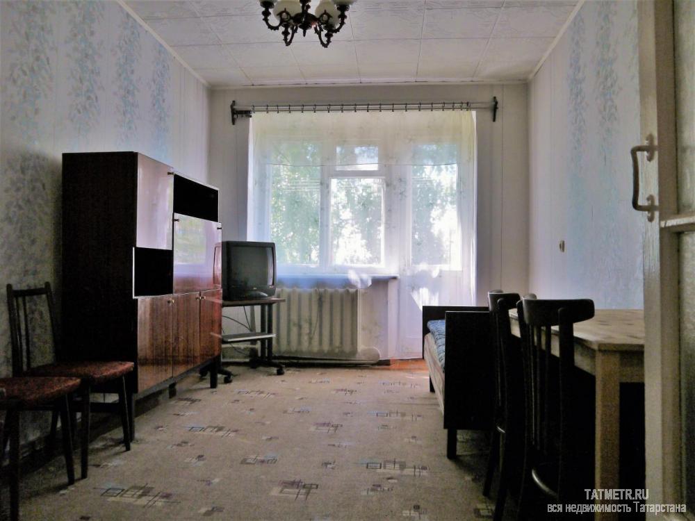 Продажа / Квартиры, Казань, Гвардейская улица, 2 300 000 2-х комнатная квартира по отличной цене в Казани! В доме № 37 корпус 17 в тихом зеленом дворе по улице Гвардейская...