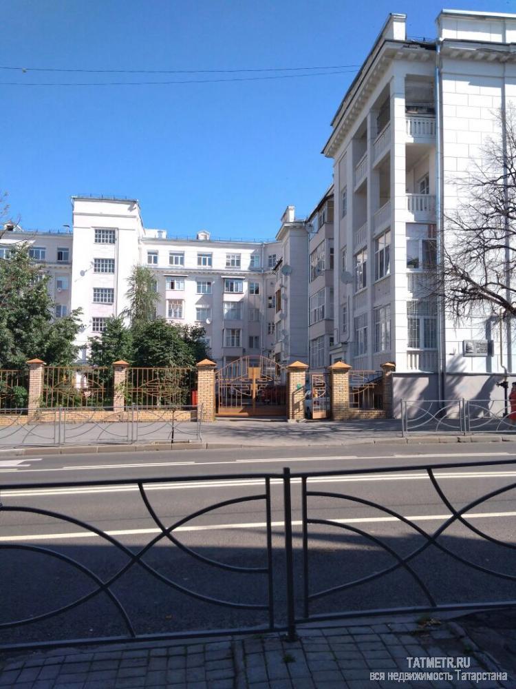 Продажа / Комнаты, Казань, Карла Маркса улица, 1 150 000 Вахитовский район. Продается прекрасная комната в самом центре города Казани! Пятикомнатная квартира проект...