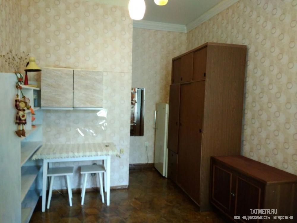 Продажа / Комнаты, Казань, Карла Маркса улица, 1 150 000 Вахитовский район. Продается прекрасная комната в самом центре города Казани! Пятикомнатная квартира проект... - 3