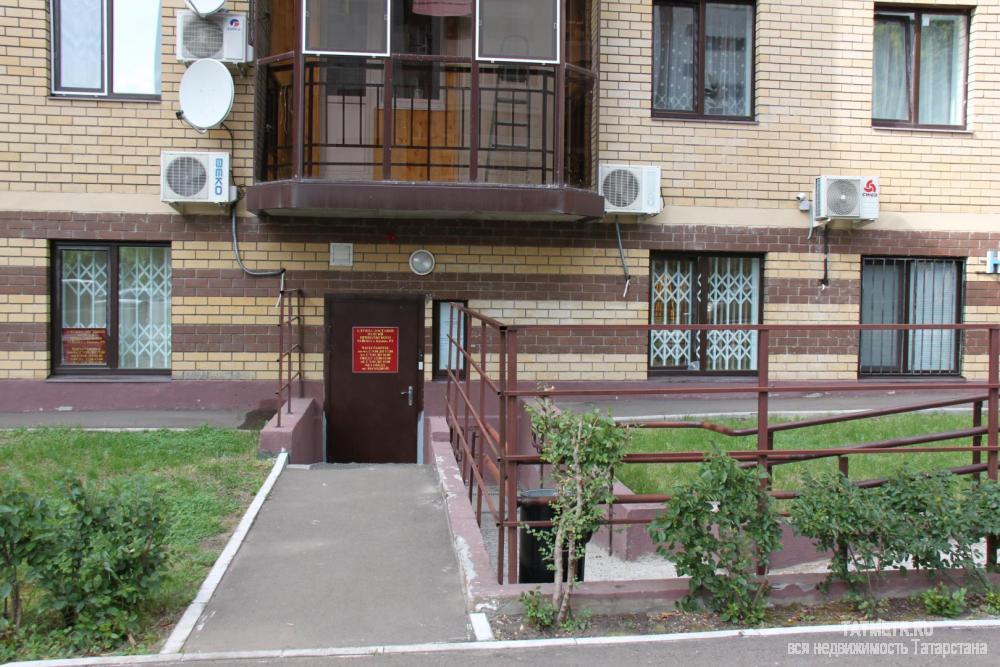 Коммерческая / Продажа / Торговые помещения, Казань, Хусаина Мавлютова улица, 6 950 000 Продается помещение свободного назначения в новом кирпичном доме. ПЛЮСЫ ДЛЯ БИЗНЕСА: - Хорошее расположение: это...